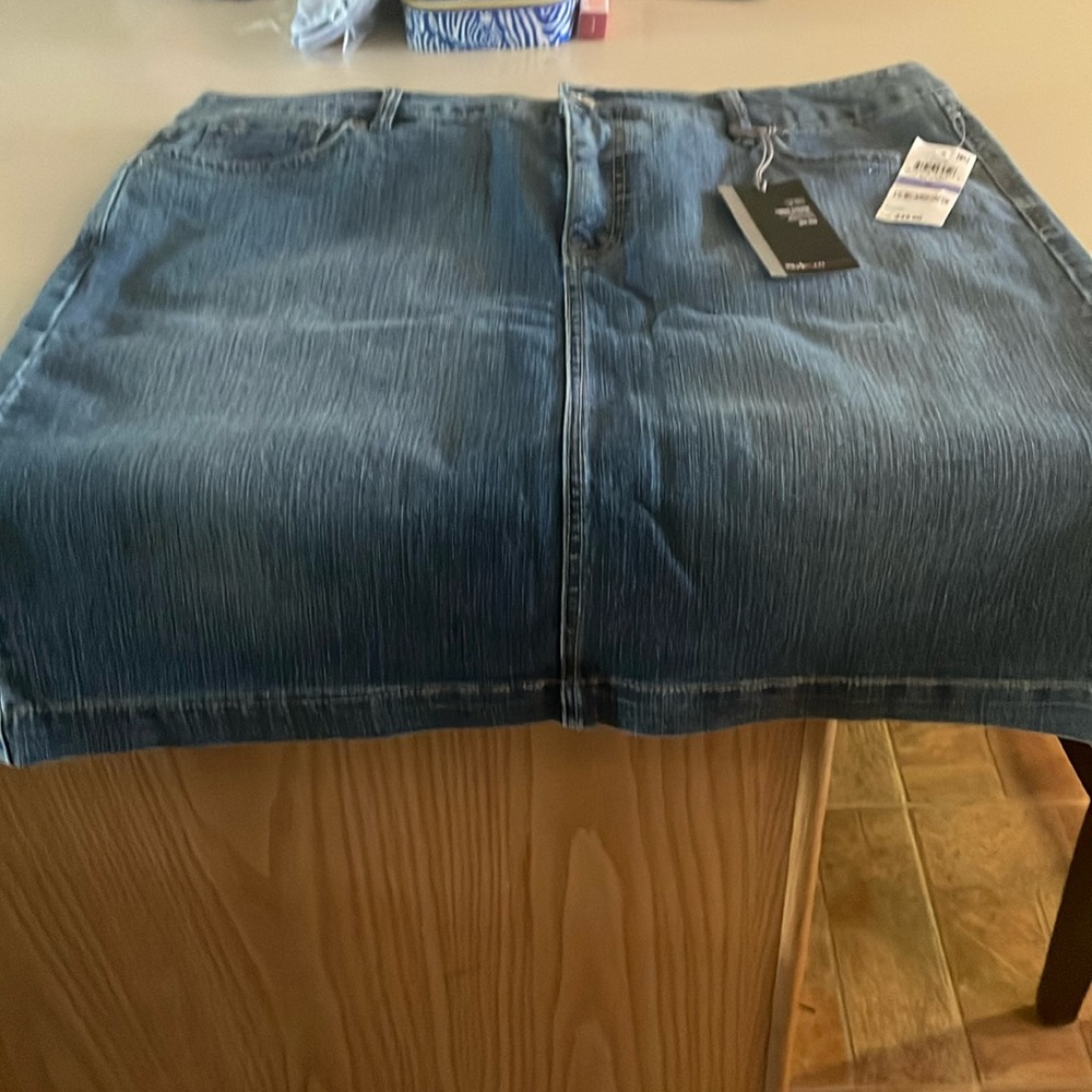 Denim skirt